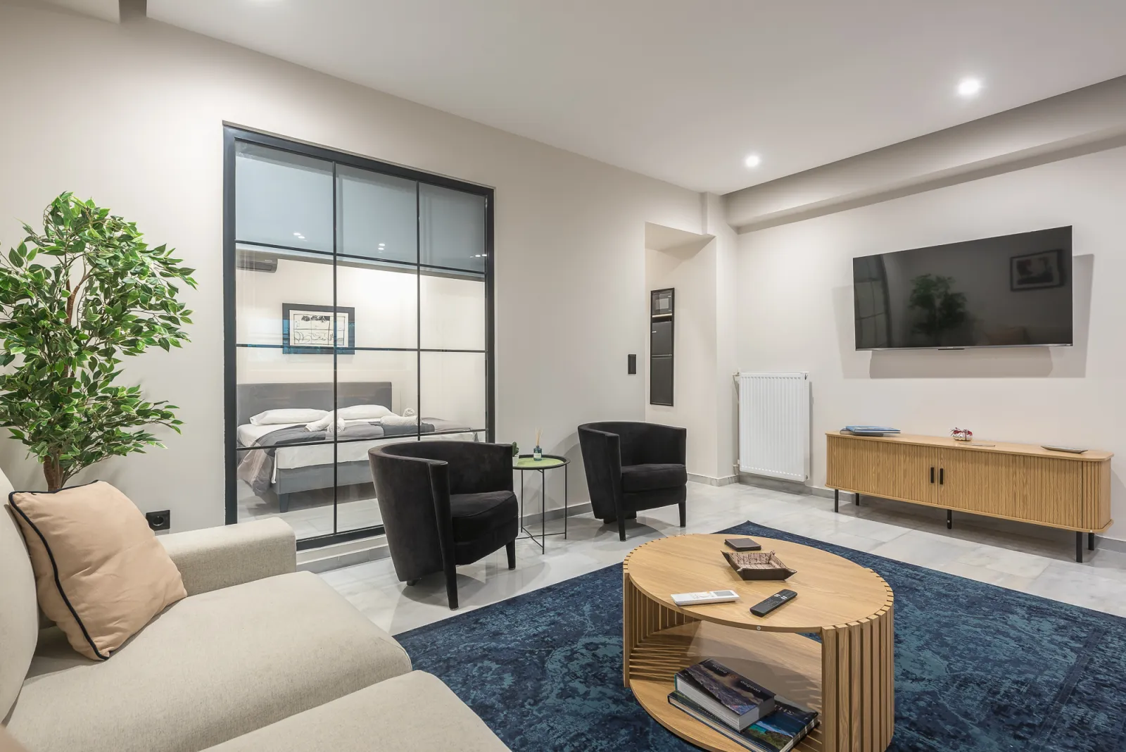 Kolonaki Apt